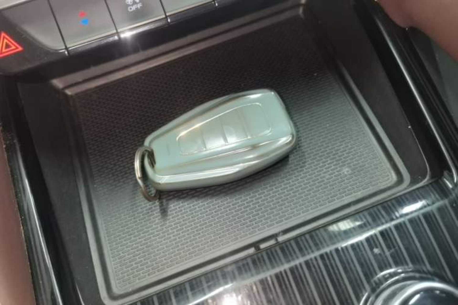 Used Geely Auto Monjaro L 2021 2.0TD DCT EVO Two-Wheel Drive Prestige Version Vehicle Key