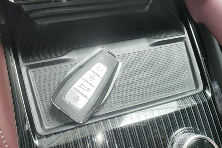 Used Geely Auto Monjaro L 2021 2.0TD DCT EVO Two-Wheel-Drive Flagship Version Vehicle Key