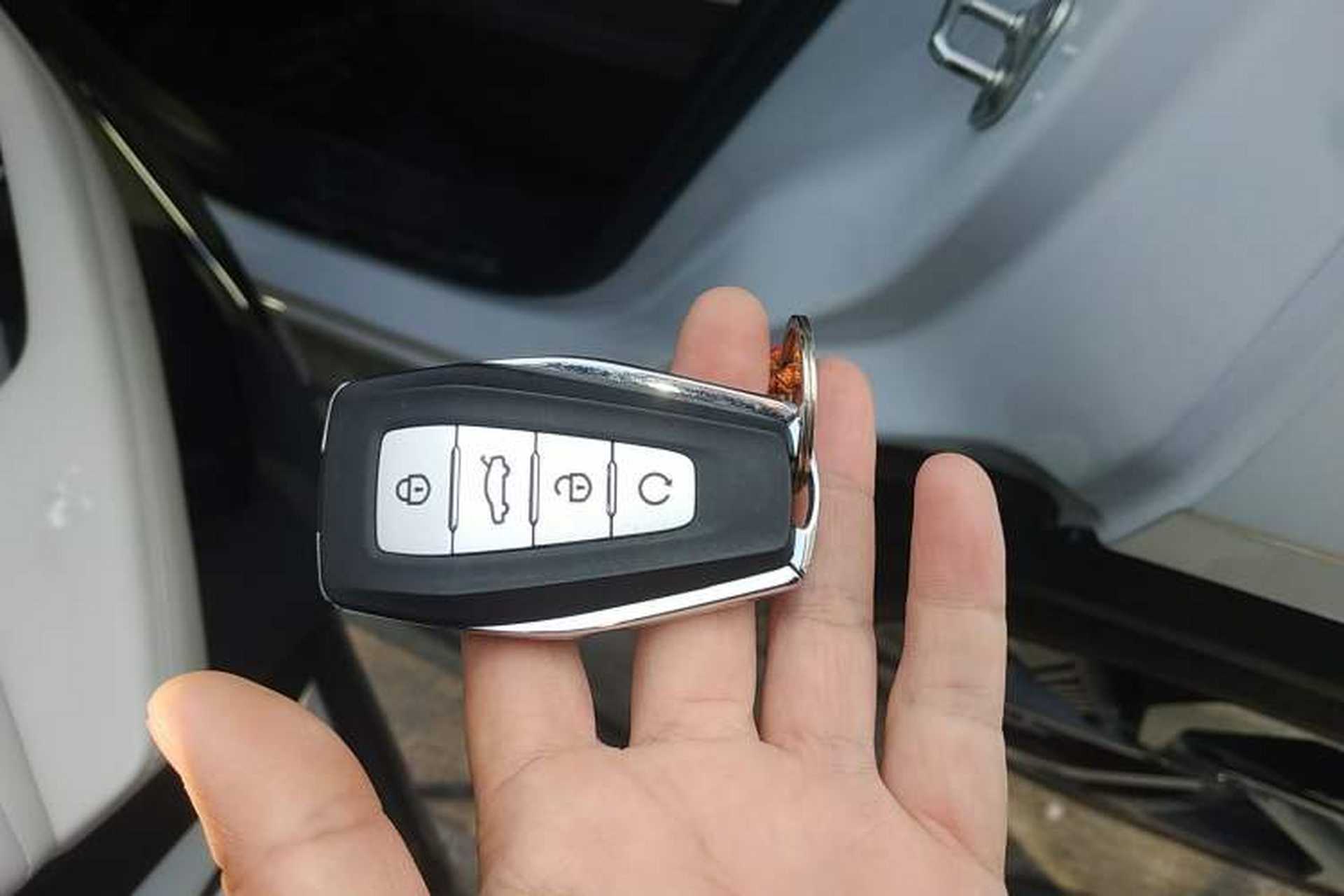 Used Geely Auto Monjaro L 2021 2.0TD High-Power Automatic All-Wheel-Drive Flagship Version Vehicle Key