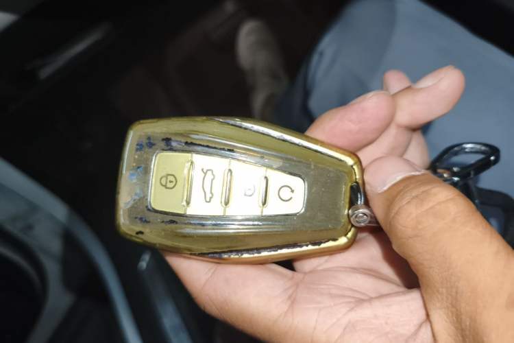 Used Geely Auto Monjaro L 2021 2.0TD High-Power Automatic All-Wheel-Drive Flagship Version Vehicle Key