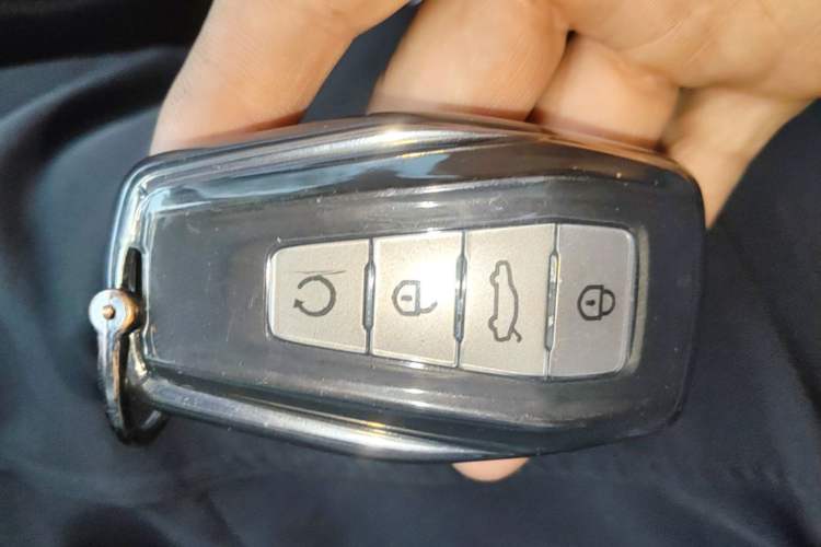 Used Geely Auto Monjaro L 2021 2.0TD DCT EVO Two-Wheel Drive Prestige Version Vehicle Key