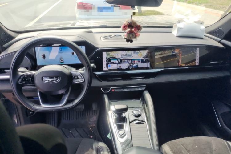Used Geely Auto Monjaro L 2022 1.5T Leishen Hi·F Plug-in Hybrid Super Xun Center Console