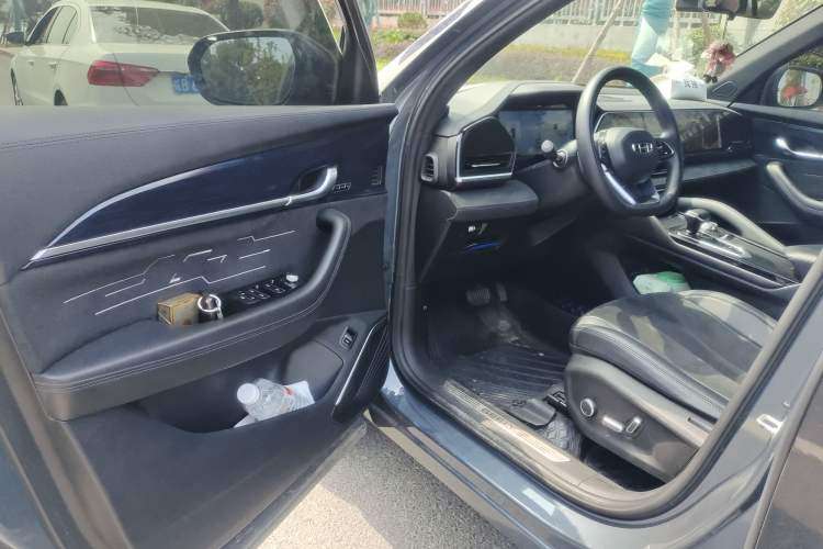 Used Geely Auto Monjaro L 2022 1.5T Leishen Hi·F Plug-in Hybrid Super Xun Driver Seat