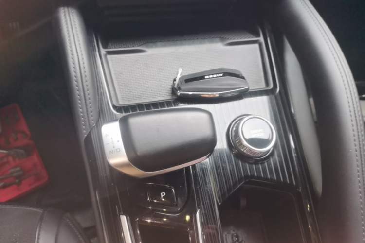 Used Geely Auto Monjaro L 2022 1.5T Leishen Hi·F Plug-in Hybrid Super Xun Gear Lever