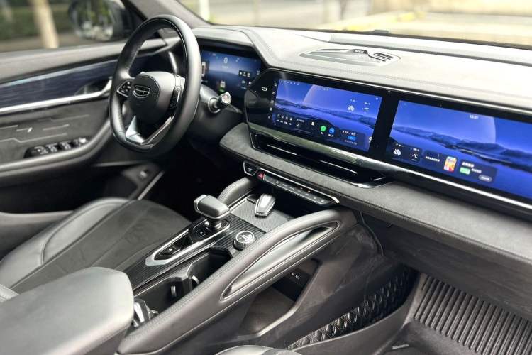 Used Geely Auto Monjaro L 2022 1.5T Leishen Hi·F Plug-in Hybrid Super Xun Interior 4