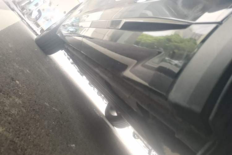 Used Geely Auto Monjaro L 2022 1.5T Leishen Hi·F Plug-in Hybrid Super Xun Left Side Sill