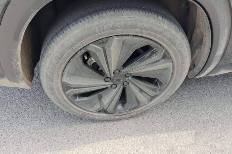 Used Geely Auto Monjaro L 2022 1.5T Leishen Hi·F Plug-in Hybrid Super Xun Right Front Wheel Hub