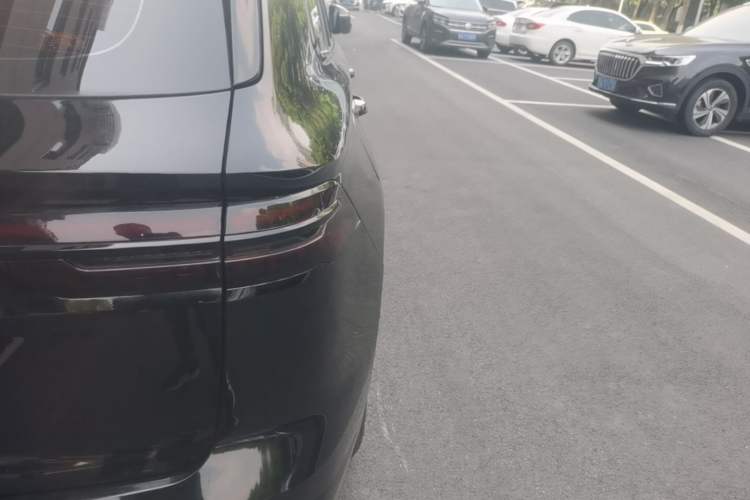 Used Geely Auto Monjaro L 2022 1.5T Leishen Hi·F Plug-in Hybrid Super Xun Right Rear Taillight