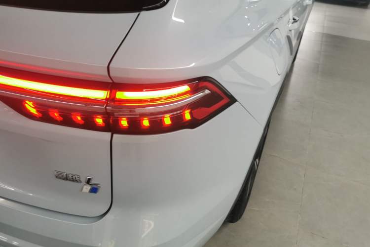 Used Geely Auto Monjaro L 2022 1.5T Thunder Hi·F Plug-in Hybrid Super Rui Exterior 2