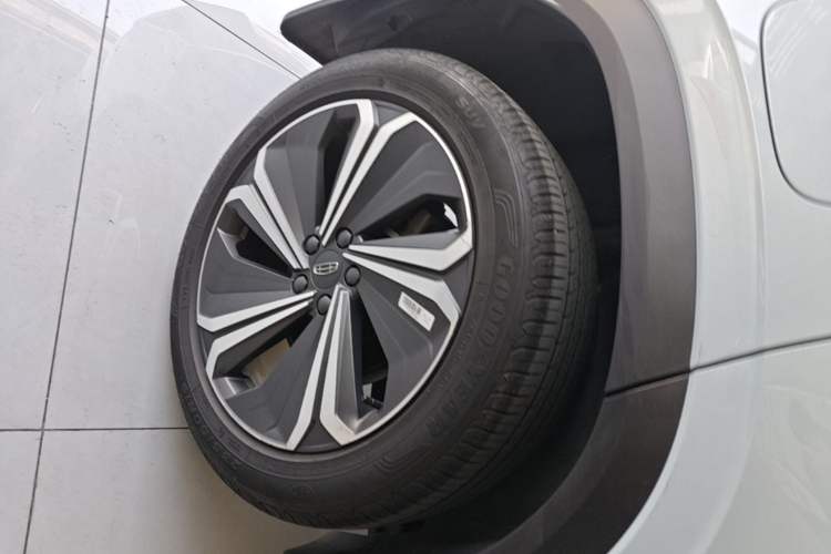 Used Geely Auto Monjaro L 2022 1.5T Leishen Hi·F Plug-in Hybrid Super Xun Exterior 5