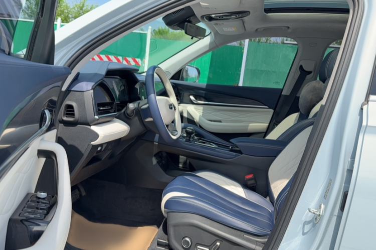 Used Geely Auto Monjaro L 2022 1.5T Leishen Hi·F Plug-in Hybrid Super Xun Interior 1