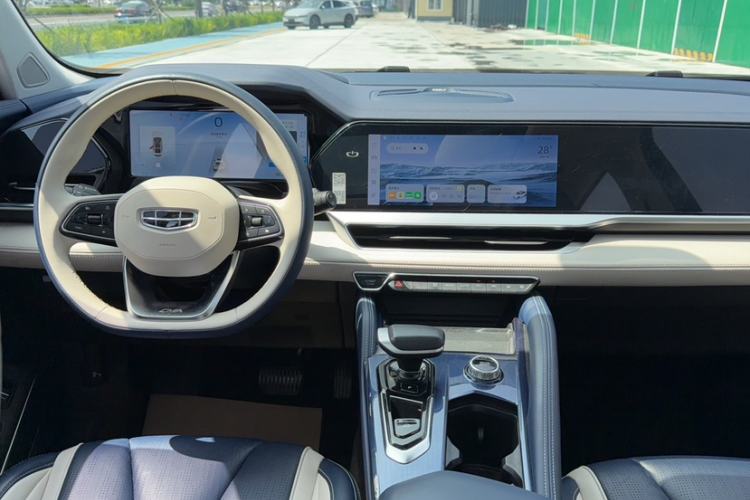 Used Geely Auto Monjaro L 2022 1.5T Leishen Hi·F Plug-in Hybrid Super Xun Interior 4