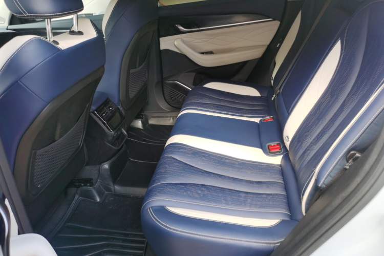 Used Geely Auto Monjaro L 2022 1.5T Thunder Hi·F Plug-in Hybrid Super Rui Interior 4
