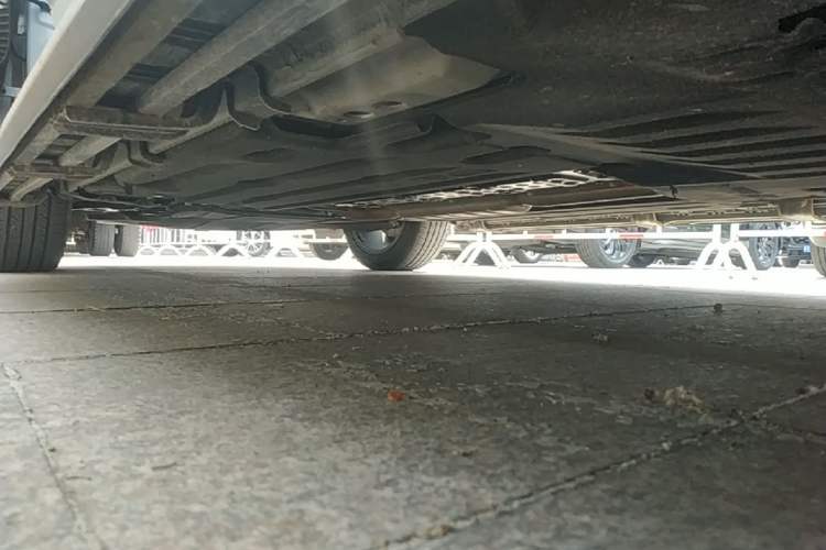Used Geely Auto Monjaro L 2022 1.5T Leishen Hi·F Plug-in Hybrid Super Xun Left Side Sill