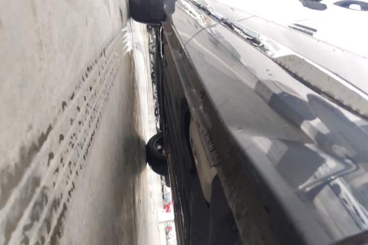 Used Geely Auto Monjaro L 2022 1.5T Thunder Hi·F Plug-in Hybrid Super Rui Left Side Sill