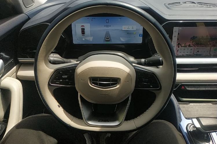 Used Geely Auto Monjaro L 2022 1.5T Leishen Hi·F Plug-in Hybrid Super Xun Steering Wheel
