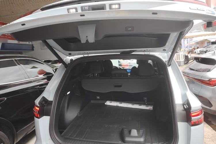 Used Geely Auto Monjaro L 2022 1.5T Thunder Hi·F Plug-in Hybrid Super Rui Trunk