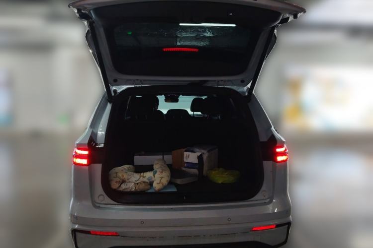 Used Geely Auto Monjaro L 2022 1.5T Thunder Hi·F Plug-in Hybrid Super Rui Trunk