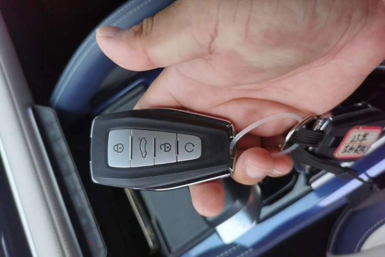 Used Geely Auto Monjaro L 2022 1.5T Leishen Hi·F Plug-in Hybrid Super Xun Vehicle Key