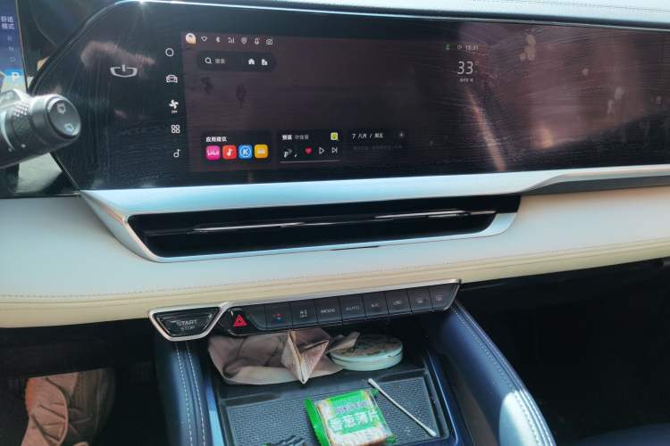 Used Geely Auto Monjaro L 2022 1.5T Thunder Hi·F Plug-in Hybrid Super Rui Audio And AC Panel