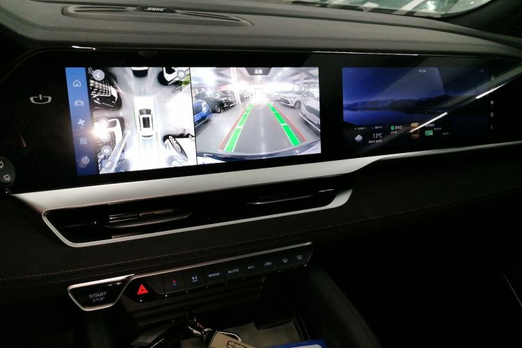 Used Geely Auto Monjaro L 2022 1.5T Thunder Hi·F Plug-in Hybrid Super Rui Audio And AC Panel