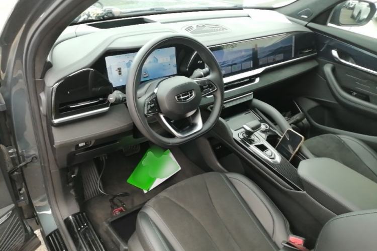 Used Geely Auto Monjaro L 2022 1.5T Thunder Hi·F Plug-in Hybrid Super Rui Center Console