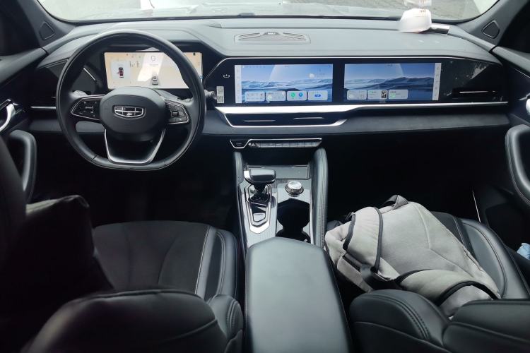 Used Geely Auto Monjaro L 2022 1.5T Leishen Hi·F Plug-in Hybrid Super Xun Center Console