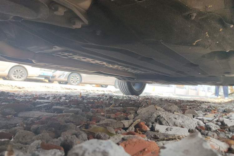 Used Geely Auto Monjaro L 2022 1.5T Thunder Hi·F Plug-in Hybrid Super Rui Chassis Front Left