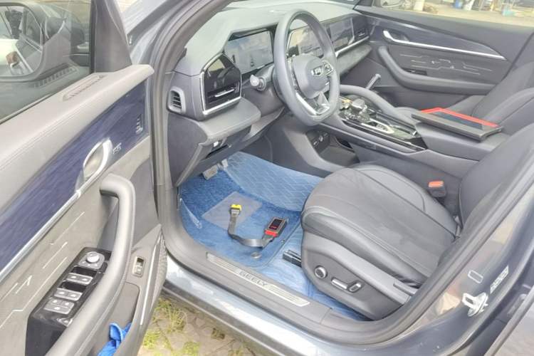Used Geely Auto Monjaro L 2022 1.5T Thunder Hi·F Plug-in Hybrid Super Rui Driver Seat