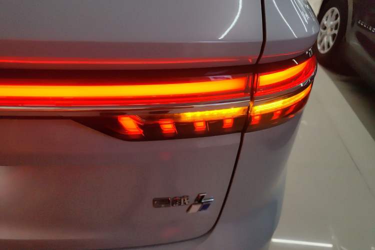 Used Geely Auto Monjaro L 2022 1.5T Leishen Hi·F Plug-in Hybrid Super Xun Exterior 2