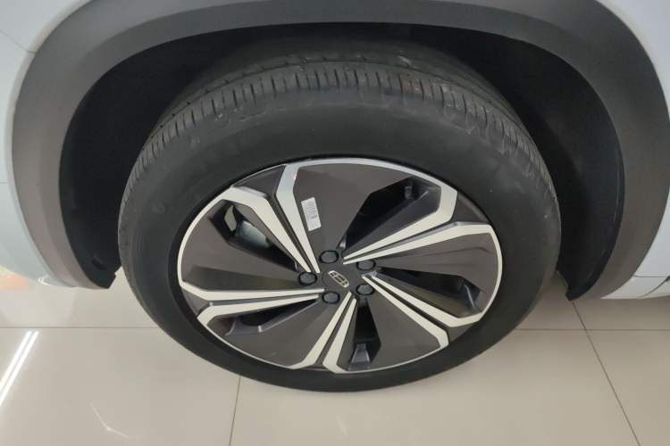 Used Geely Auto Monjaro L 2022 1.5T Leishen Hi·F Plug-in Hybrid Super Xun Exterior 3