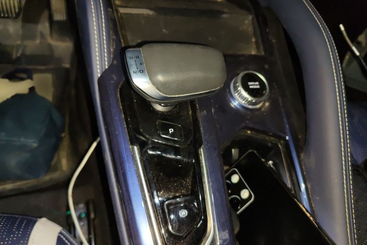 Used Geely Auto Monjaro L 2022 1.5T Leishen Hi·F Plug-in Hybrid Super Xun Gear Lever