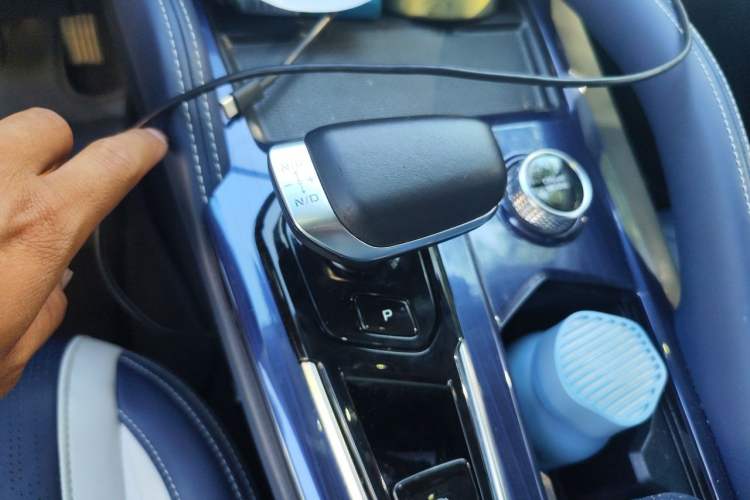 Used Geely Auto Monjaro L 2022 1.5T Thunder Hi·F Plug-in Hybrid Super Rui Gear Lever