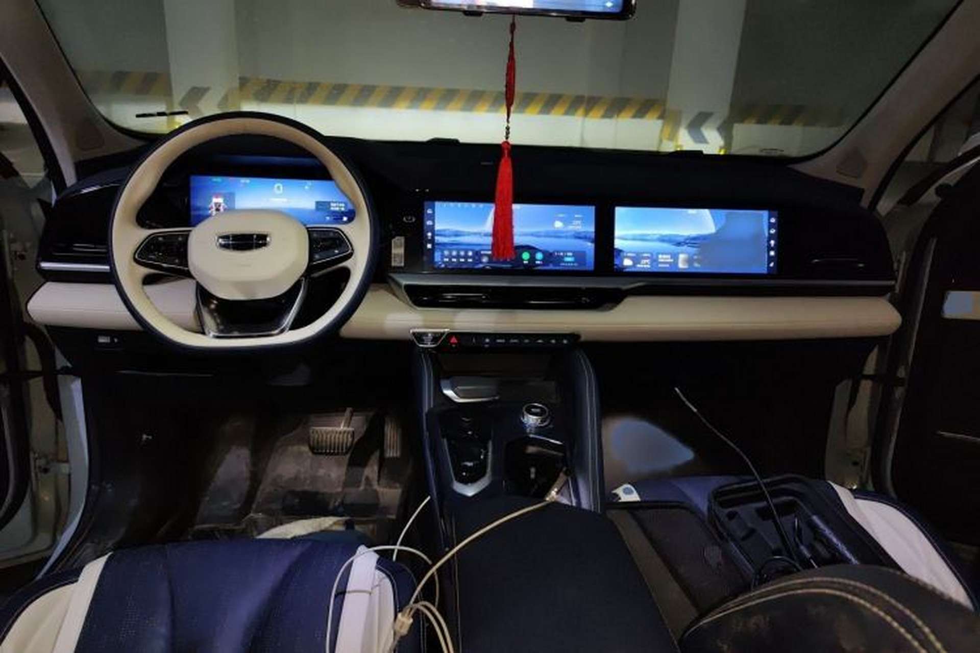 Used Geely Auto Monjaro L 2022 1.5T Leishen Hi·F Plug-in Hybrid Super Xun Interior 2