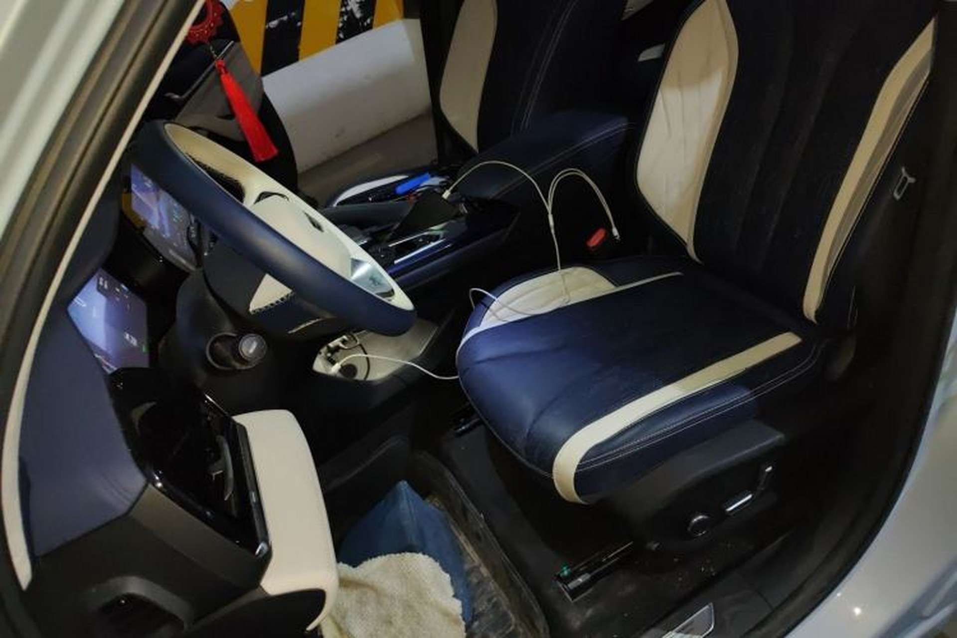 Used Geely Auto Monjaro L 2022 1.5T Leishen Hi·F Plug-in Hybrid Super Xun Left Front Seat