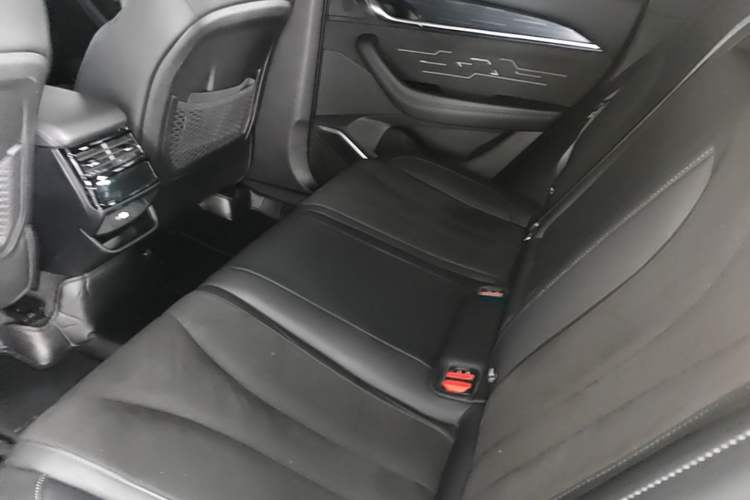 Used Geely Auto Monjaro L 2022 1.5T Thunder Hi·F Plug-in Hybrid Super Rui Left Rear Seat