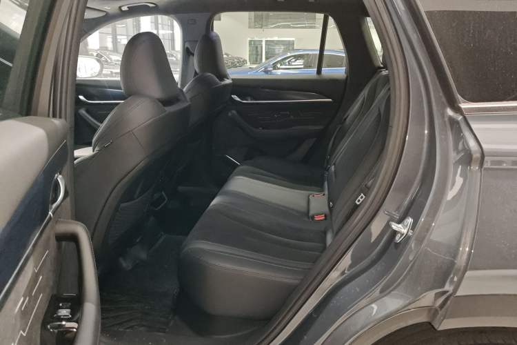 Used Geely Auto Monjaro L 2022 1.5T Thunder Hi·F Plug-in Hybrid Super Rui Left Rear Seat