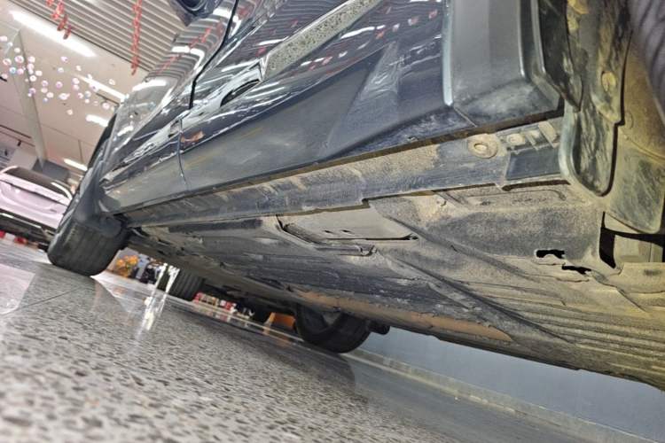Used Geely Auto Monjaro L 2022 1.5T Leishen Hi·F Plug-in Hybrid Super Xun Left Side Sill