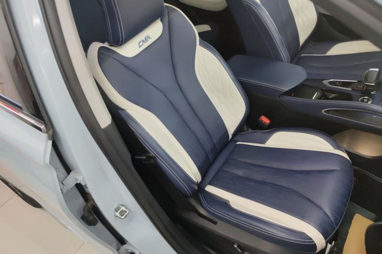 Used Geely Auto Monjaro L 2022 1.5T Leishen Hi·F Plug-in Hybrid Super Xun Right Front Seat