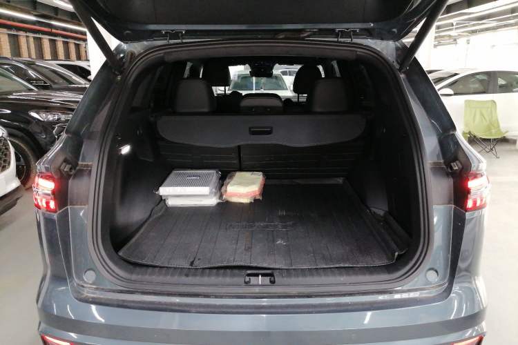 Used Geely Auto Monjaro L 2022 1.5T Thunder Hi·F Plug-in Hybrid Super Rui Trunk