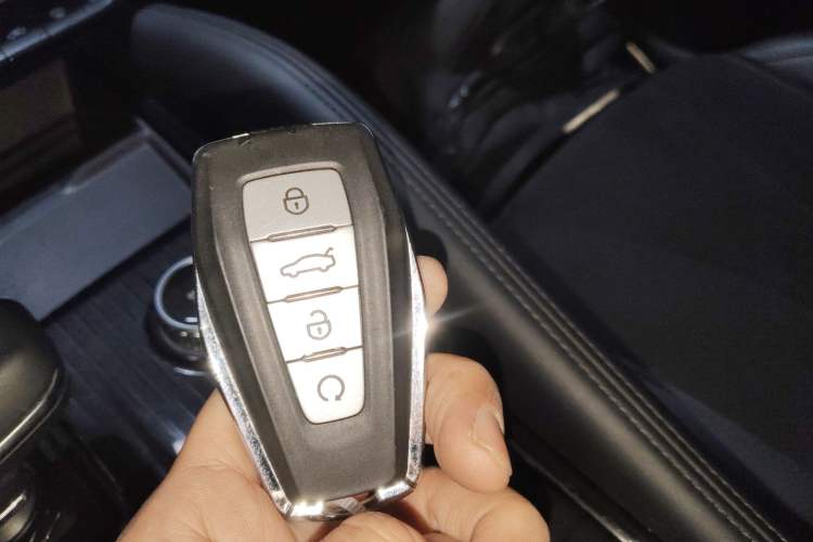 Used Geely Auto Monjaro L 2022 1.5T Thunder Hi·F Plug-in Hybrid Super Rui Vehicle Key