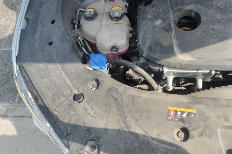 Used Geely Auto Monjaro L 2022 1.5T Thunder Hi·F Plug-in Hybrid Super Rui Engine Bay Right