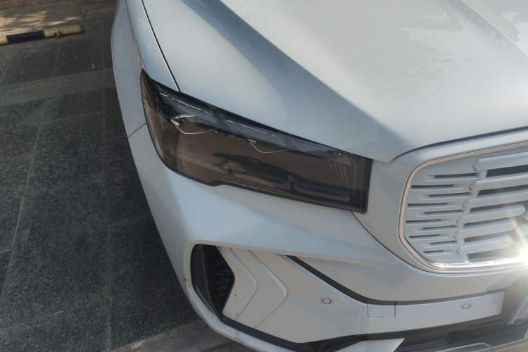 Used Geely Auto Monjaro L 2022 1.5T Thunder Hi·F Plug-in Hybrid Super Rui Right Front Headlight