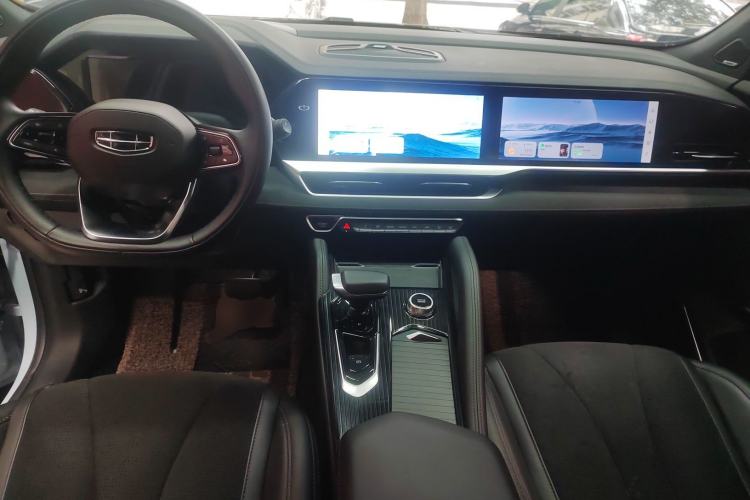 Used Geely Auto Monjaro L 2022 1.5T Leishen Hi·F Plug-in Hybrid Super Xun Center Console