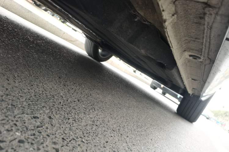 Used Geely Auto Monjaro L 2022 1.5T Thunder Hi·F Plug-in Hybrid Super Rui Chassis Front Left