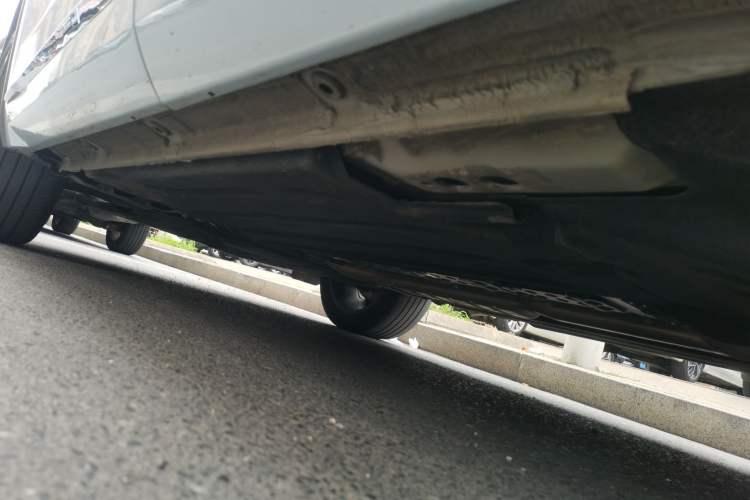 Used Geely Auto Monjaro L 2022 1.5T Thunder Hi·F Plug-in Hybrid Super Rui Chassis Rear Left