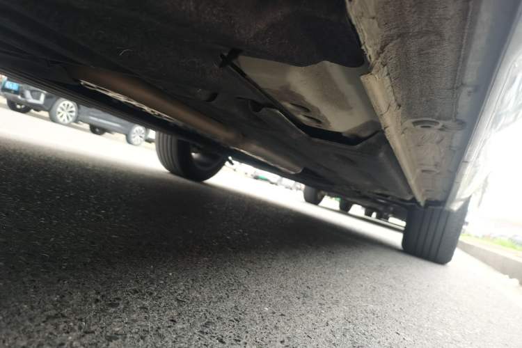 Used Geely Auto Monjaro L 2022 1.5T Thunder Hi·F Plug-in Hybrid Super Rui Chassis Rear Right