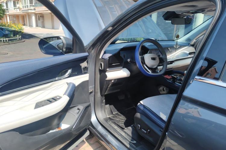 Used Geely Auto Monjaro L 2022 1.5T Leishen Hi·F Plug-in Hybrid Super Xun Driver Seat