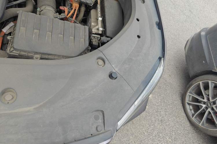 Used Geely Auto Monjaro L 2022 1.5T Leishen Hi·F Plug-in Hybrid Super Xun Engine Bay Left