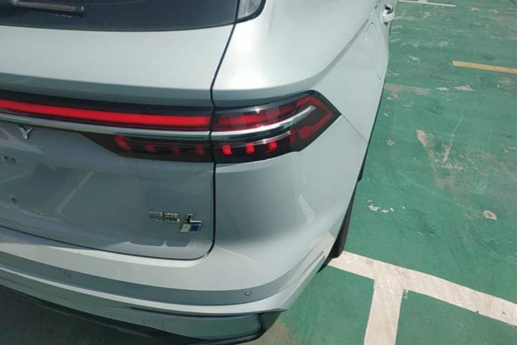 Used Geely Auto Monjaro L 2022 1.5T Leishen Hi·F Plug-in Hybrid Super Xun Exterior 3